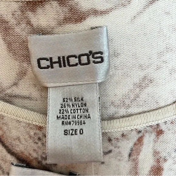 🆕 Chico’s 2 pc silk blend Frenchie tank & cardigan with sequins Size 0 - Picture 5 of 9